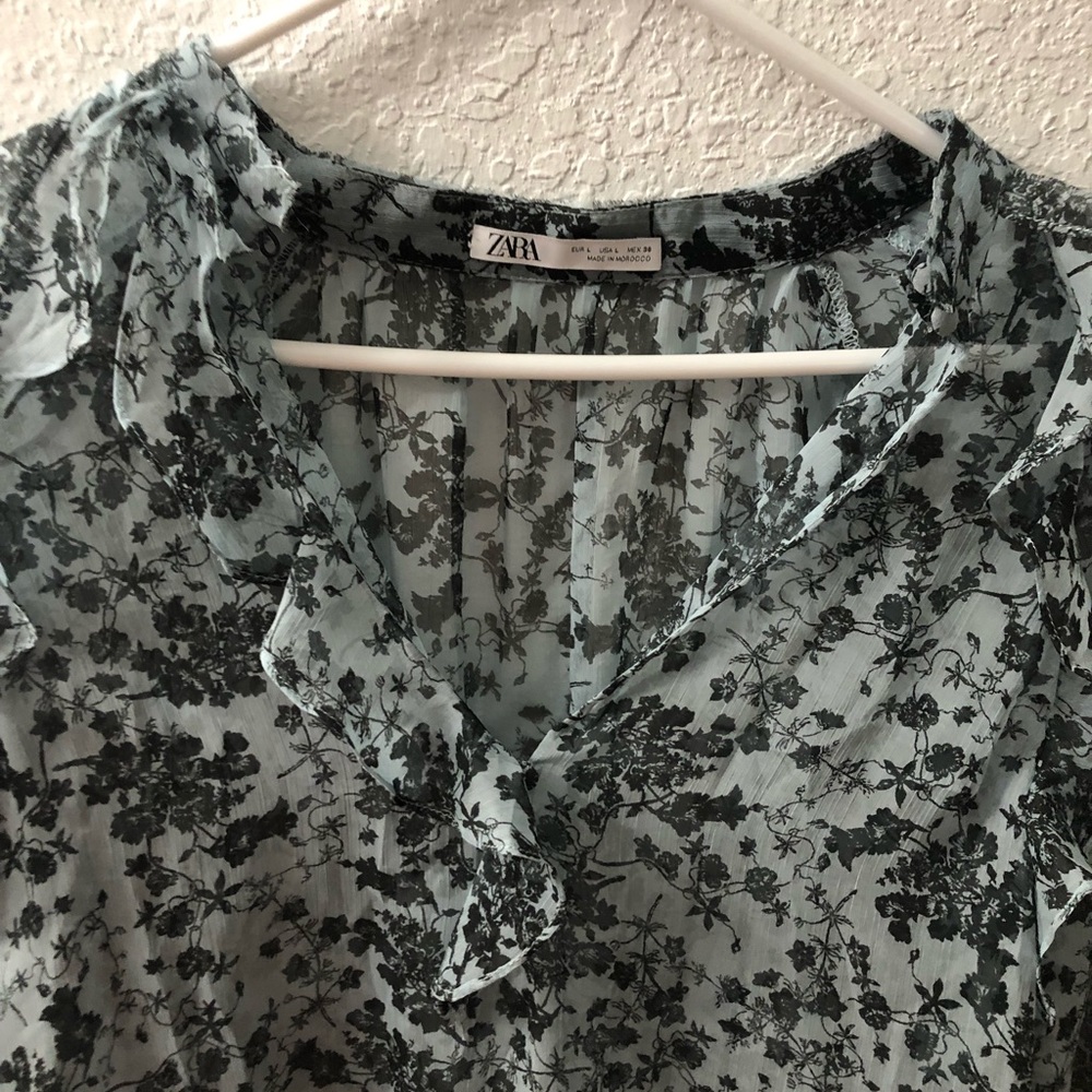 Zara Ruffle Print Blouse - Picture 2 of 7